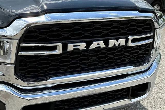 2024 Ram 3500 Tradesman Crew Cab 4x4 8' Box