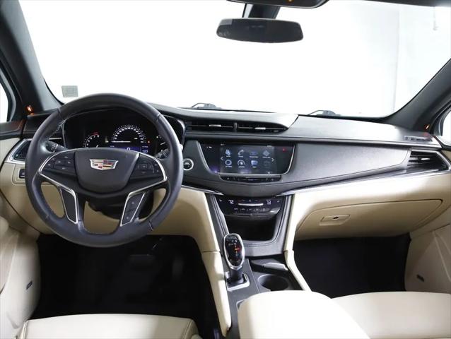 2018 Cadillac XT5 Standard