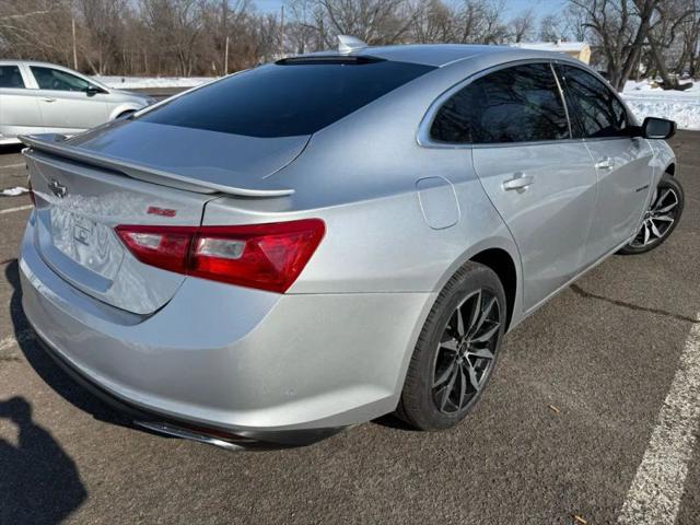 2022 Chevrolet Malibu FWD RS