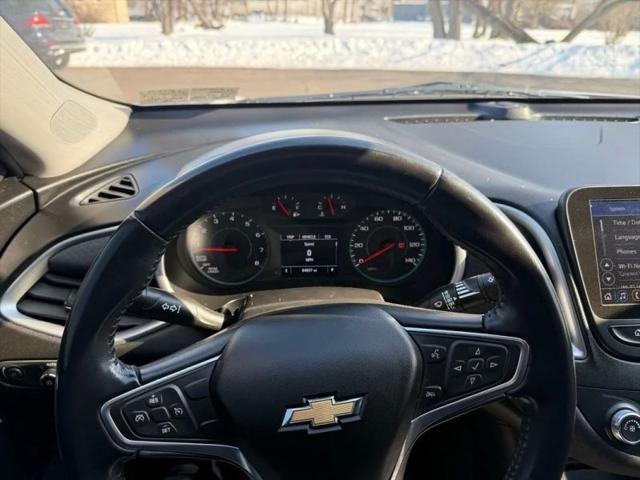 2022 Chevrolet Malibu FWD RS