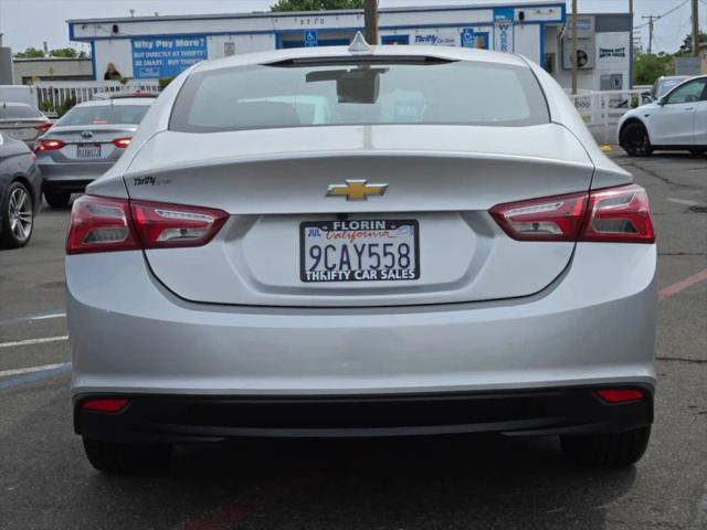 2022 Chevrolet Malibu FWD LT