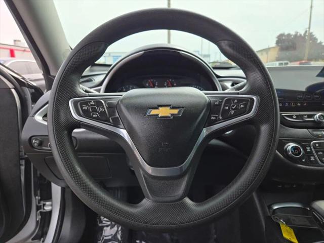 2022 Chevrolet Malibu FWD LT
