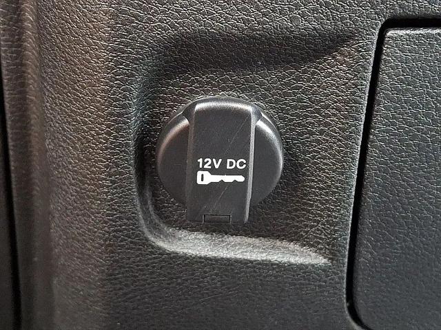 2017 Ram 1500 Tradesman Regular Cab 4x2 8' Box