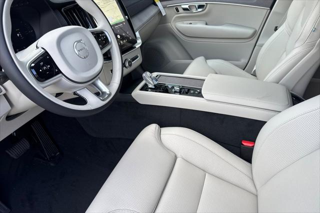 2026 Volvo XC90 Plug-In Hybrid Ultra, T8 AWD, Electric/Gasoline, Bright, 6 Seats