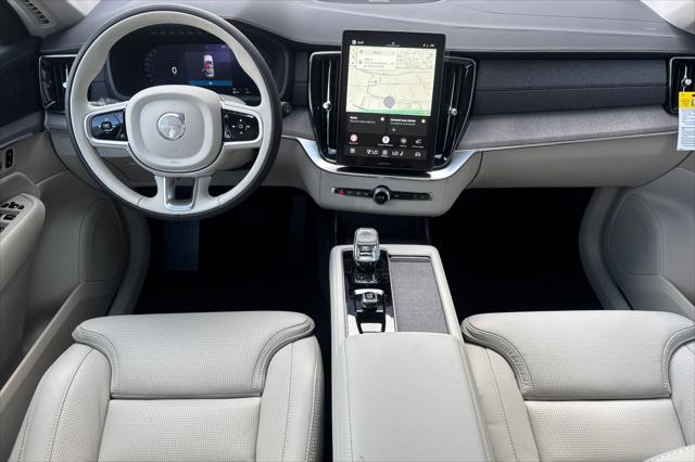 2026 Volvo XC90 Plug-In Hybrid Ultra, T8 AWD, Electric/Gasoline, Bright, 6 Seats