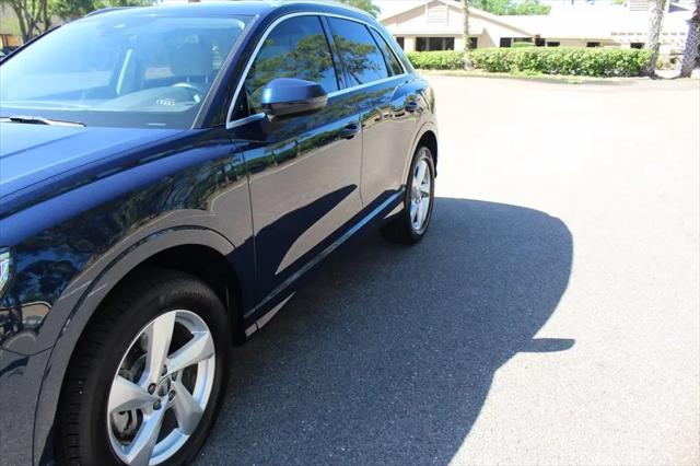 2020 Audi Q3 Premium Plus 45 TFSI quattro Tiptronic