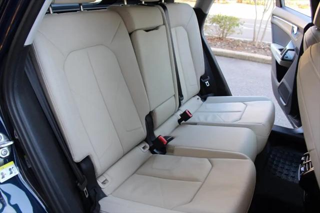 2020 Audi Q3 Premium Plus 45 TFSI quattro Tiptronic