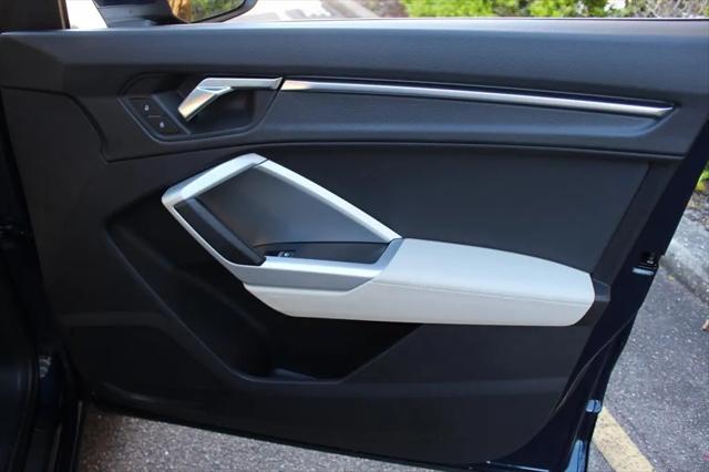 2020 Audi Q3 Premium Plus 45 TFSI quattro Tiptronic