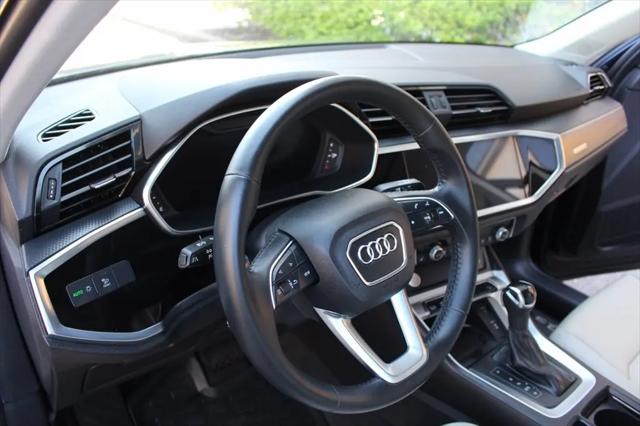 2020 Audi Q3 Premium Plus 45 TFSI quattro Tiptronic