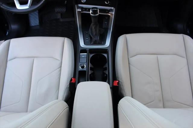 2020 Audi Q3 Premium Plus 45 TFSI quattro Tiptronic