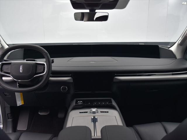 2026 Lincoln Navigator Premiere