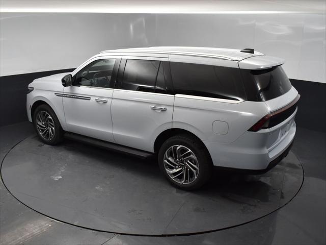 2026 Lincoln Navigator Premiere