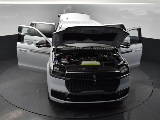 2026 Lincoln Navigator Premiere