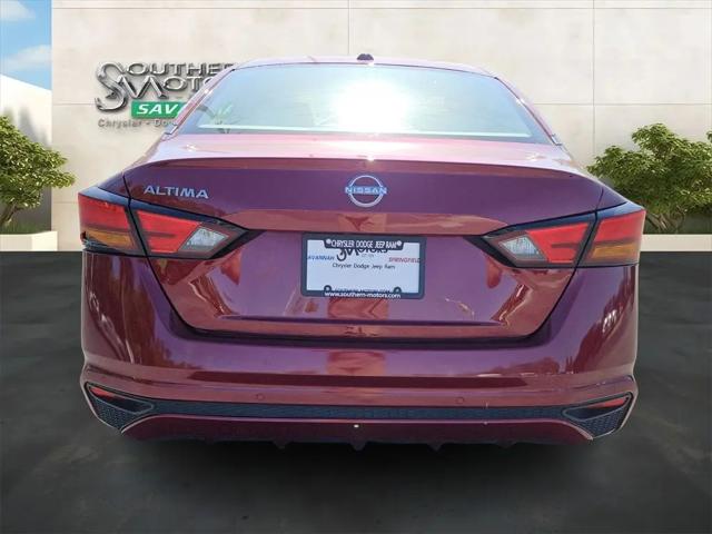 2025 Nissan Altima SV FWD