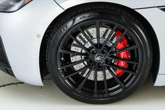 2026 Maserati GranCabrio Standard