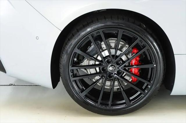 2026 Maserati GranCabrio Standard