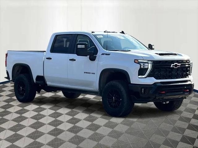 2026 Chevrolet Silverado 2500HD Crew Cab, Standard Bed, XR2, 4WD