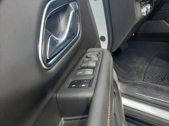 2024 GMC Yukon 4WD AT4