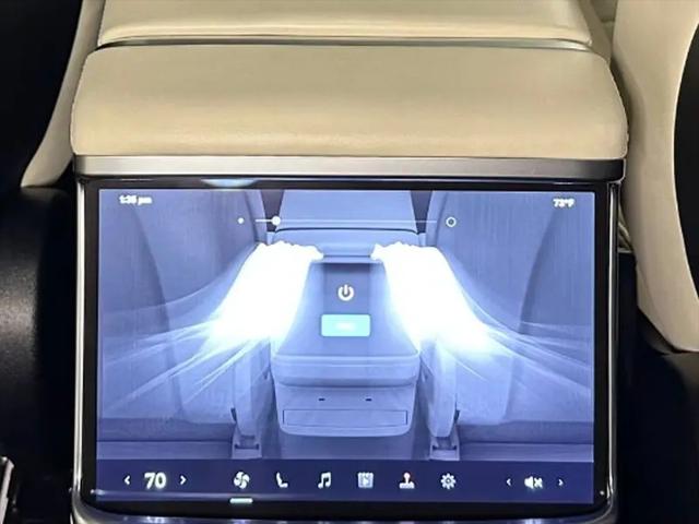 2024 Tesla Model X Plaid Tri Motor All-Wheel Drive