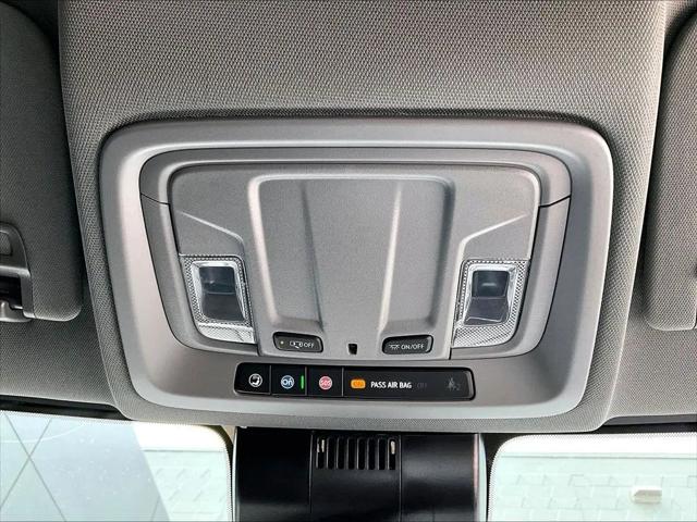 2025 GMC Sierra 2500HD 4WD Crew Cab Standard Bed SLE
