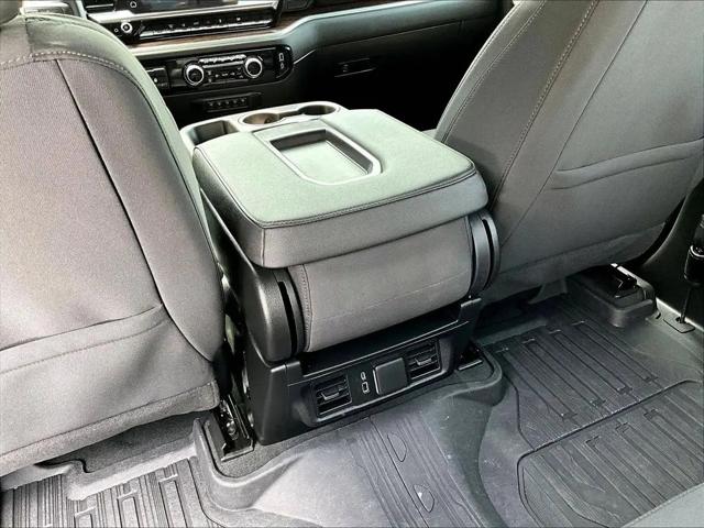 2025 GMC Sierra 2500HD 4WD Crew Cab Standard Bed SLE