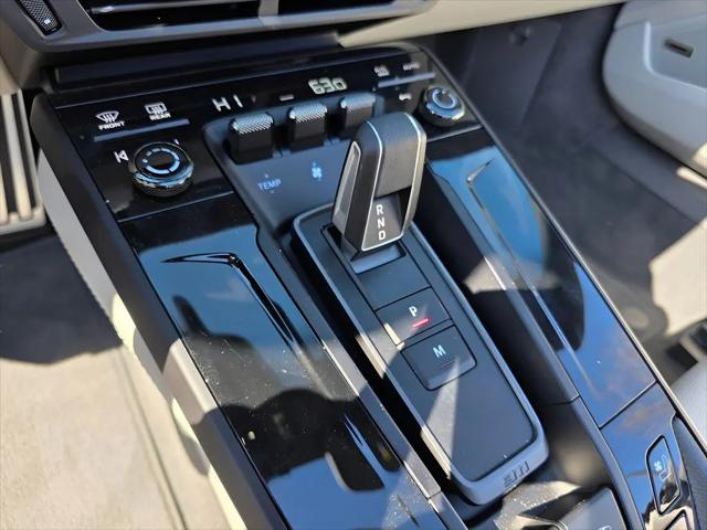 2026 Porsche 911 Carrera GTS Cabriolet