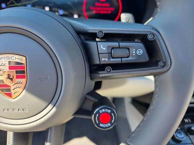2026 Porsche 911 Carrera GTS Cabriolet