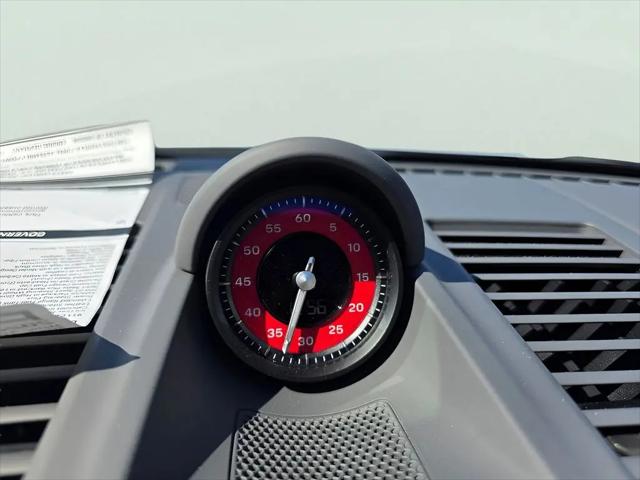 2026 Porsche 911 Carrera GTS Cabriolet