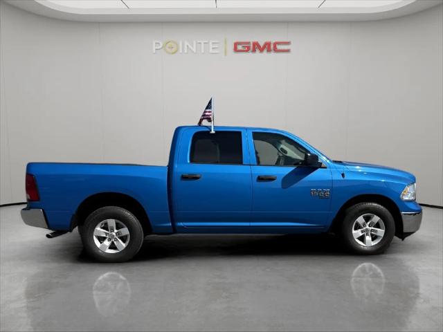 2022 Ram 1500 Classic SLT Crew Cab 4x2 5'7" Box