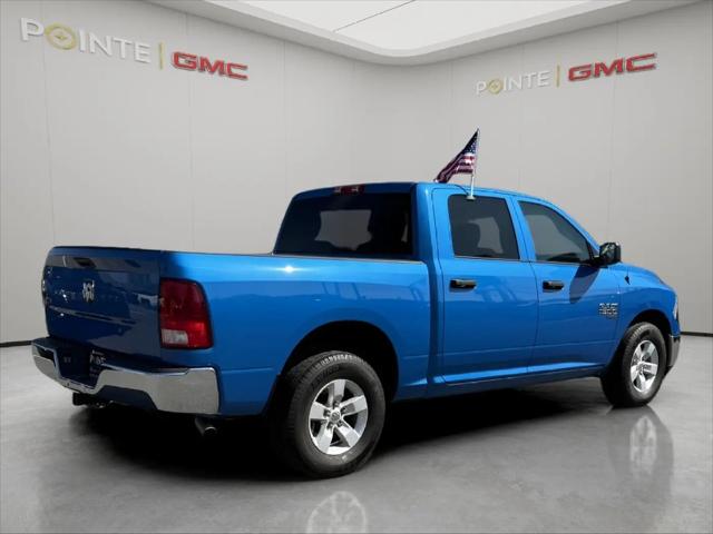 2022 Ram 1500 Classic SLT Crew Cab 4x2 5'7" Box