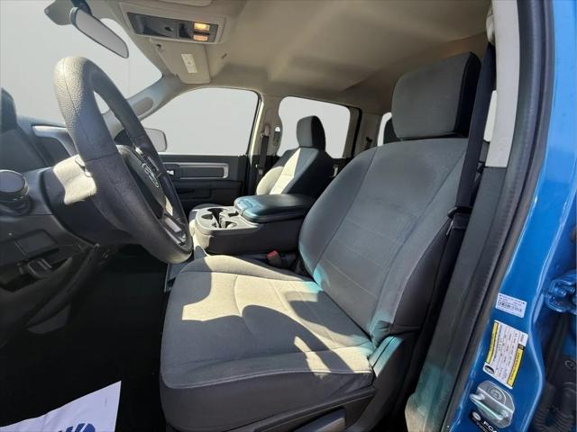 2022 Ram 1500 Classic SLT Crew Cab 4x2 5'7" Box