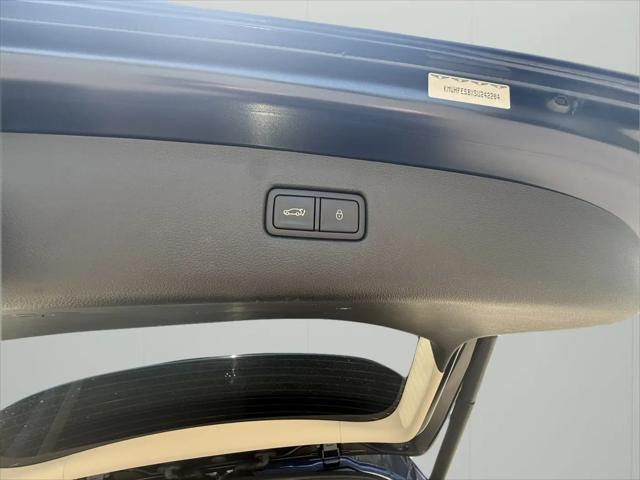 2025 Genesis GV80 2.5T Standard AWD