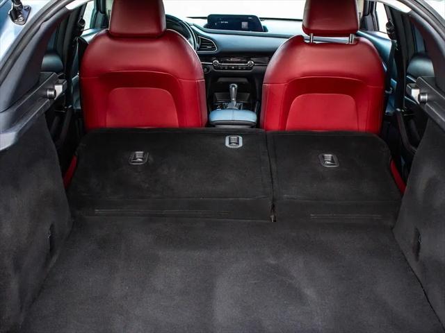 2023 Mazda CX-30 2.5 S Carbon Edition