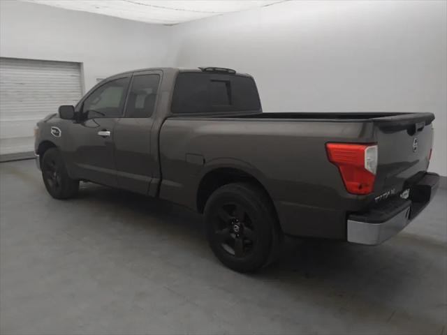 2017 Nissan Titan SV