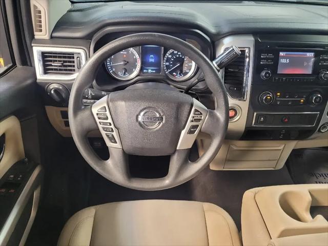 2017 Nissan Titan SV