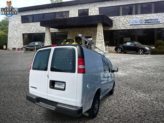 2022 Chevrolet Express Cargo Van RWD 2500 Regular Wheelbase WT