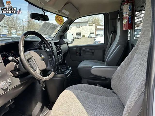 2022 Chevrolet Express Cargo Van RWD 2500 Regular Wheelbase WT