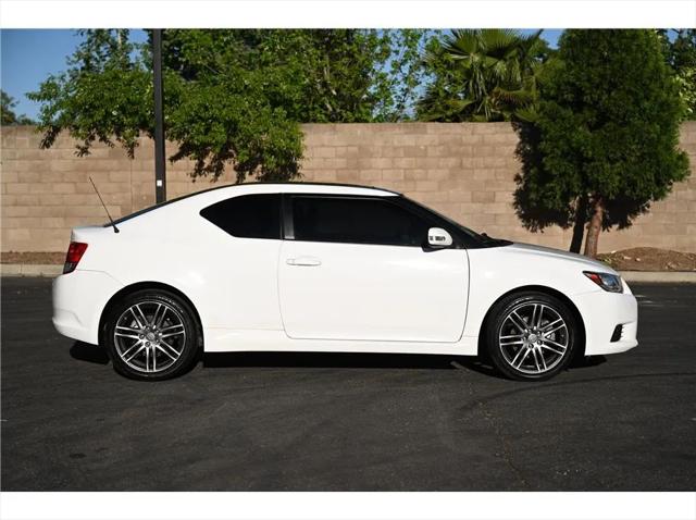 2013 Scion tC Hatchback Coupe 2D