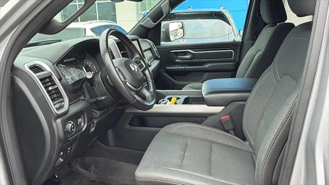 2020 Ram 1500 Big Horn Crew Cab 4x4 5'7" Box