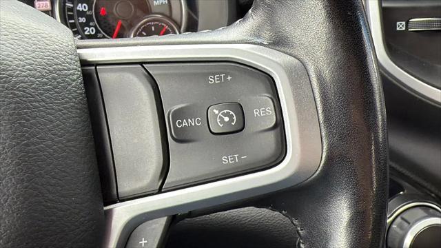 2020 Ram 1500 Big Horn Crew Cab 4x4 5'7" Box