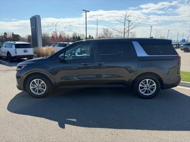 2024 Kia Carnival MPV LX Seat Package