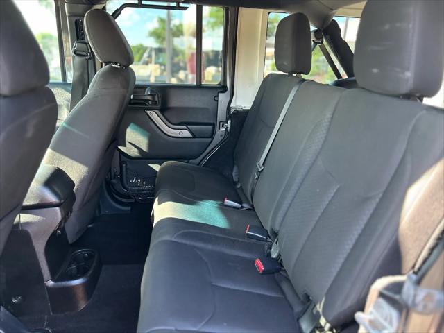 2017 Jeep Wrangler Unlimited Willy Wheeler 4x4