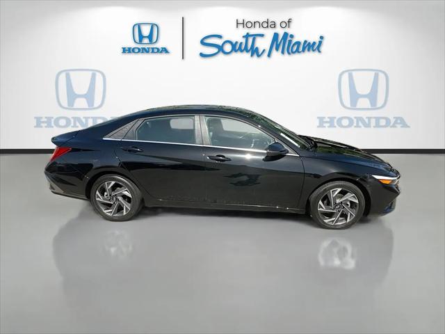 2025 Hyundai Elantra Hybrid Limited