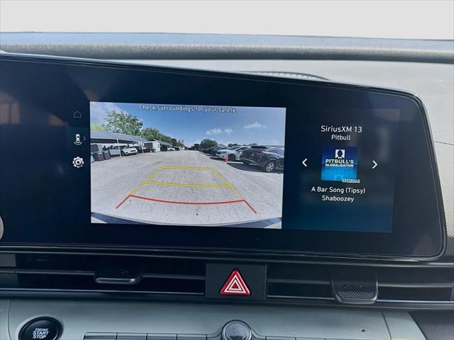 2025 Hyundai Elantra Hybrid Limited