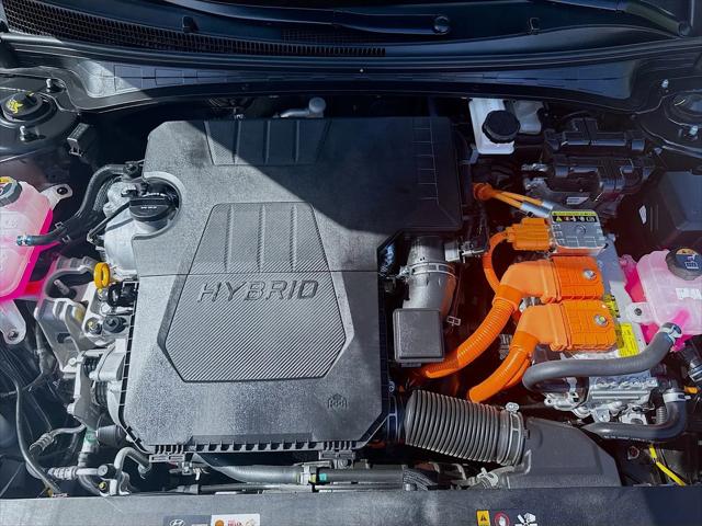 2025 Hyundai Elantra Hybrid Limited