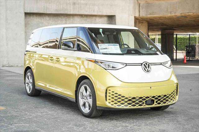 2025 Volkswagen ID. Buzz Pro S Plus with 4MOTION