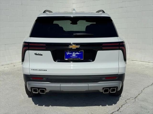 2026 Chevrolet Traverse FWD LT