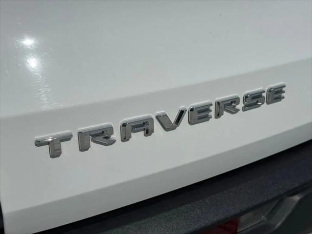 2026 Chevrolet Traverse FWD LT