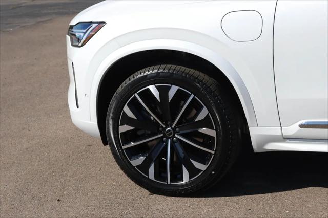 2026 Volvo XC90 Plug-In Hybrid Plus, T8 AWD, Electric/Gasoline, Bright, 6 Seats