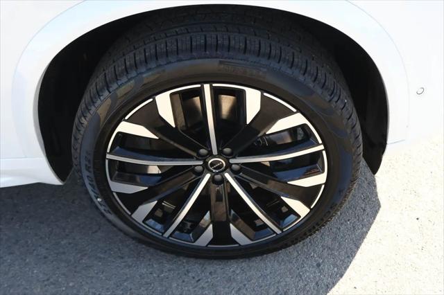 2026 Volvo XC90 Plug-In Hybrid Plus, T8 AWD, Electric/Gasoline, Bright, 6 Seats